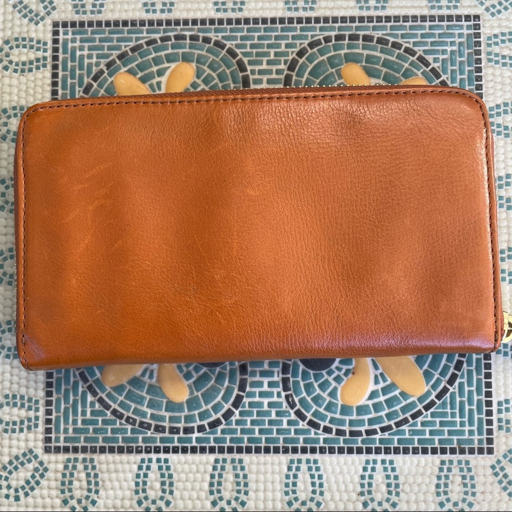 Tory Burch Bombe Leather Zip Around Continental Wallet, Rust - Picture 2 of 9